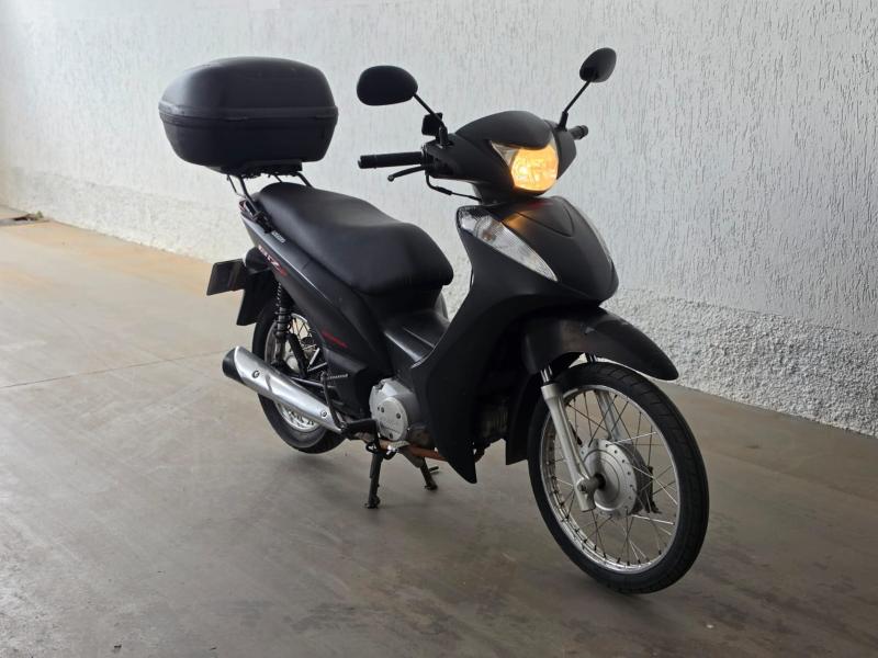 foto do BIZ 125 ES 2015