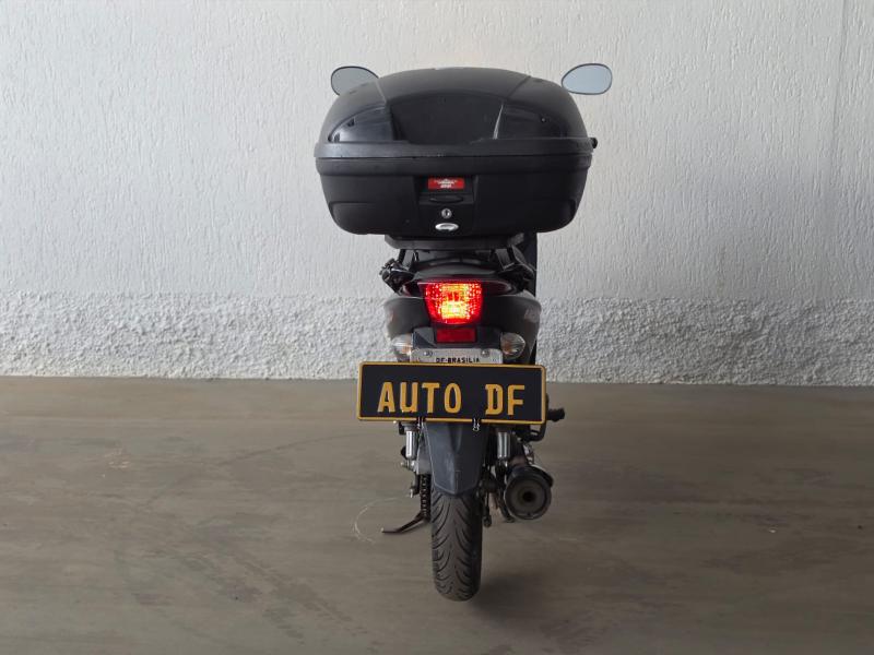 foto do BIZ 125 ES 2015