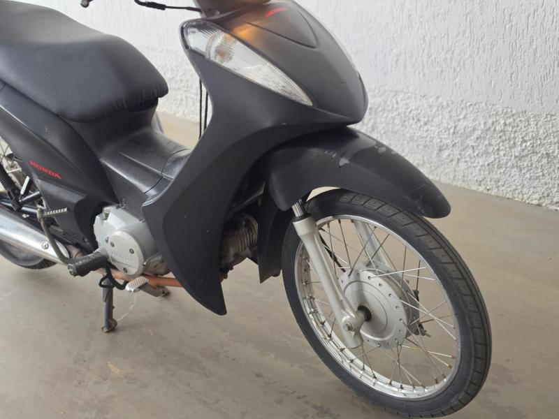 foto do BIZ 125 ES 2015