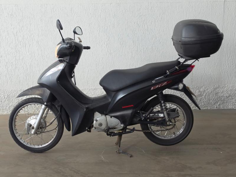 foto do BIZ 125 ES 2015