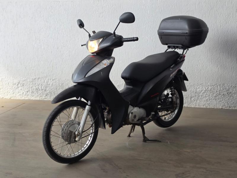foto do BIZ 125 ES 2015