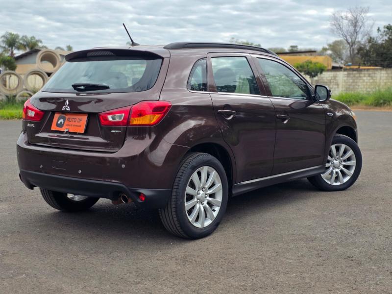 foto do ASX 2.0 AWD CVT 2016