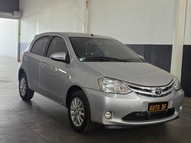 foto do ETIOS HB XLS 2016