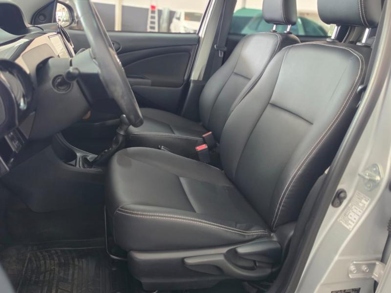 foto do ETIOS HB XLS 2016