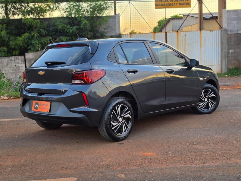 foto do ONIX 10MT LT2 2024