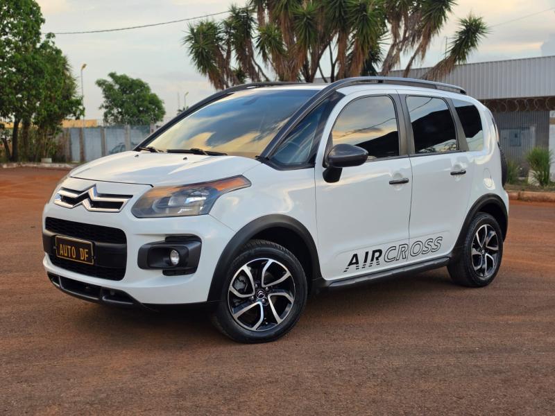 Foto do veículo CITROËN C3 AIRCROSS EXCA