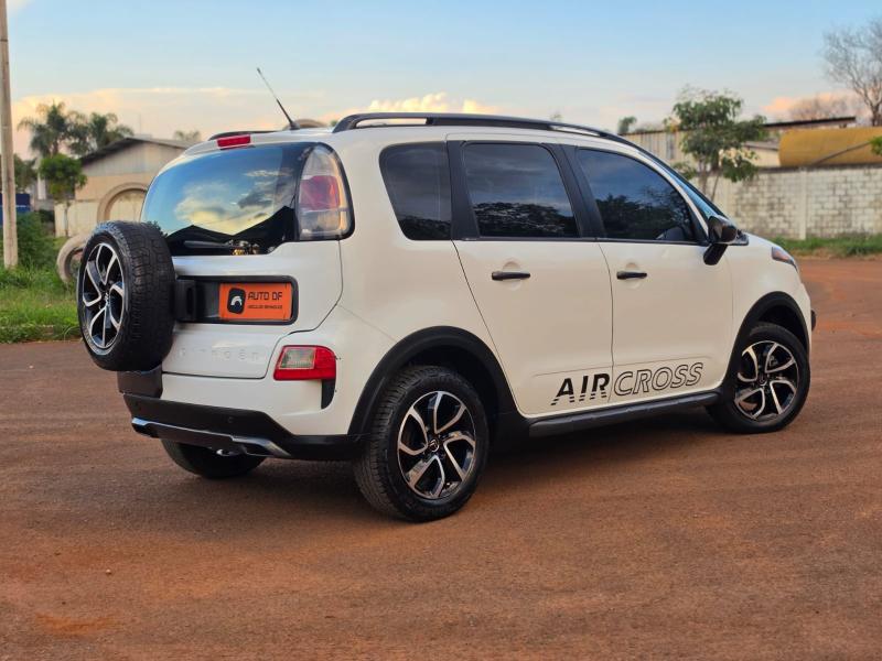 foto do C3 AIRCROSS EXCA 2015