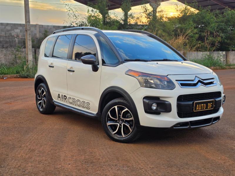 foto do C3 AIRCROSS EXCA 2015