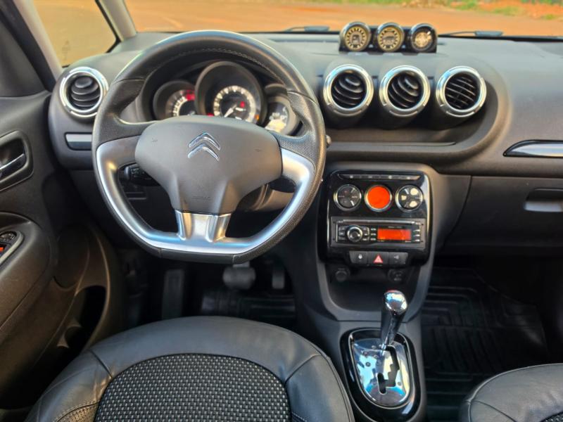 foto do C3 AIRCROSS EXCA 2015
