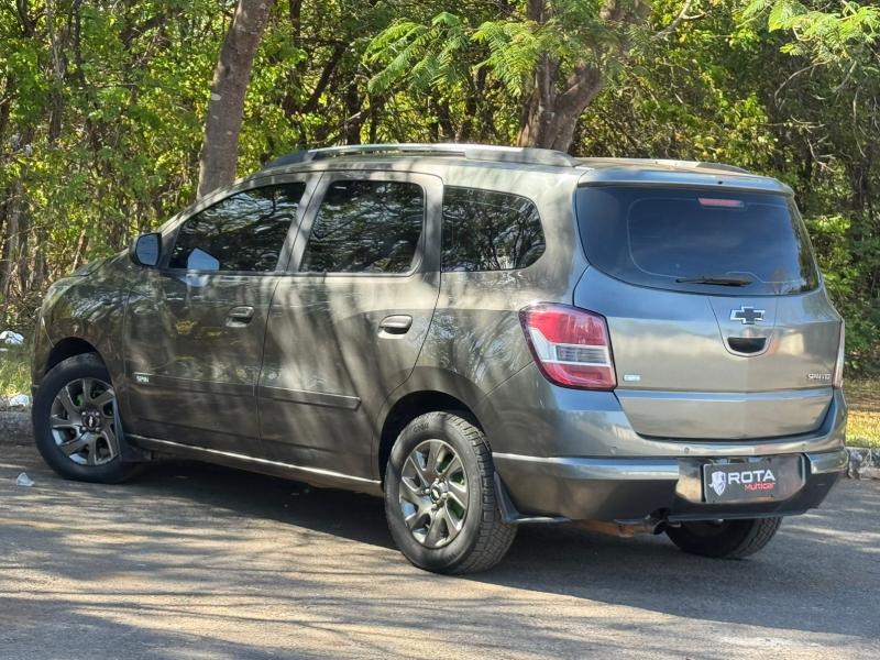 foto do SPIN 1.8L AT LTZ (L. M.) 2013