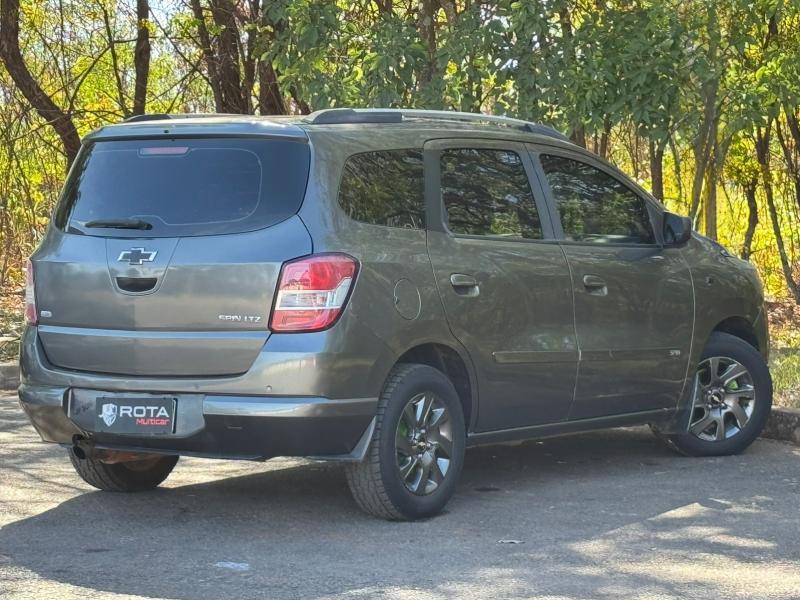 foto do SPIN 1.8L AT LTZ (L. M.) 2013