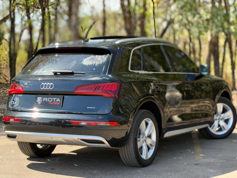 foto do AUDI Q5 2.0TFSI 2019
