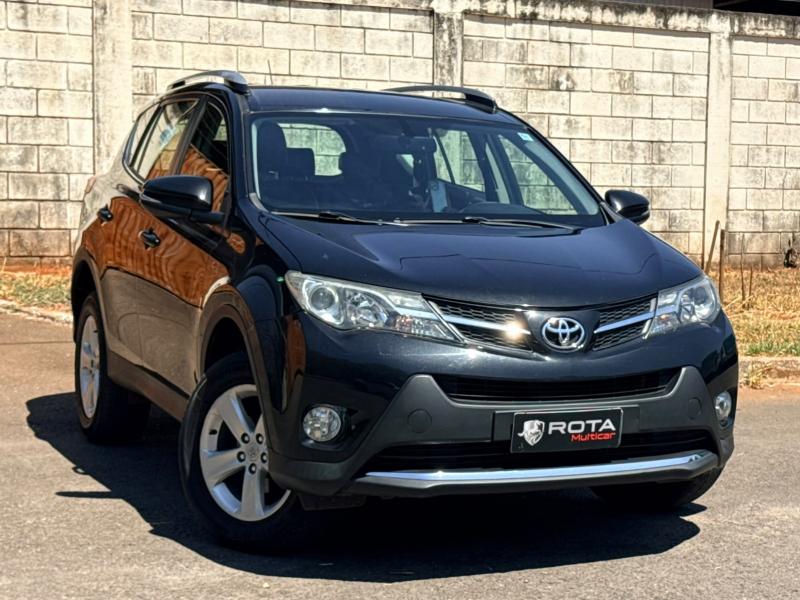 foto do TOYOTA RAV4 20L 4X4 2014