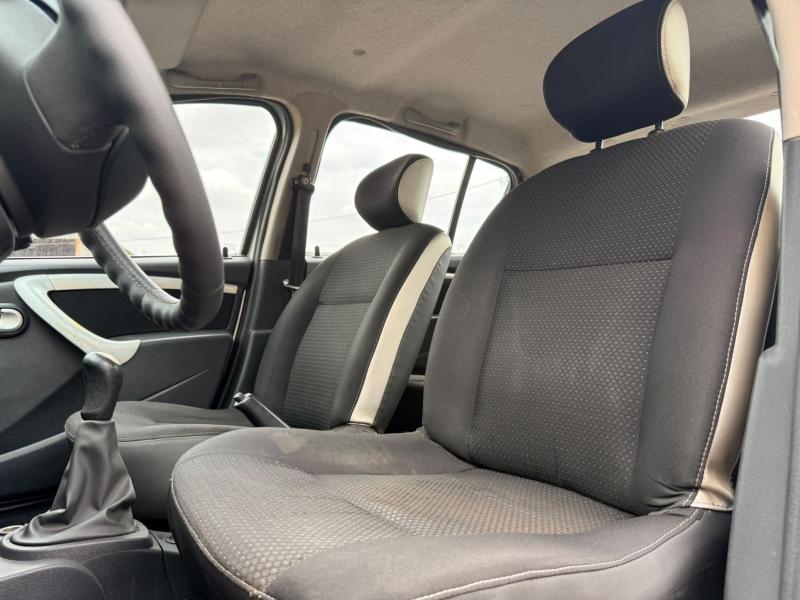 foto do SANDERO STEPWAY 2011