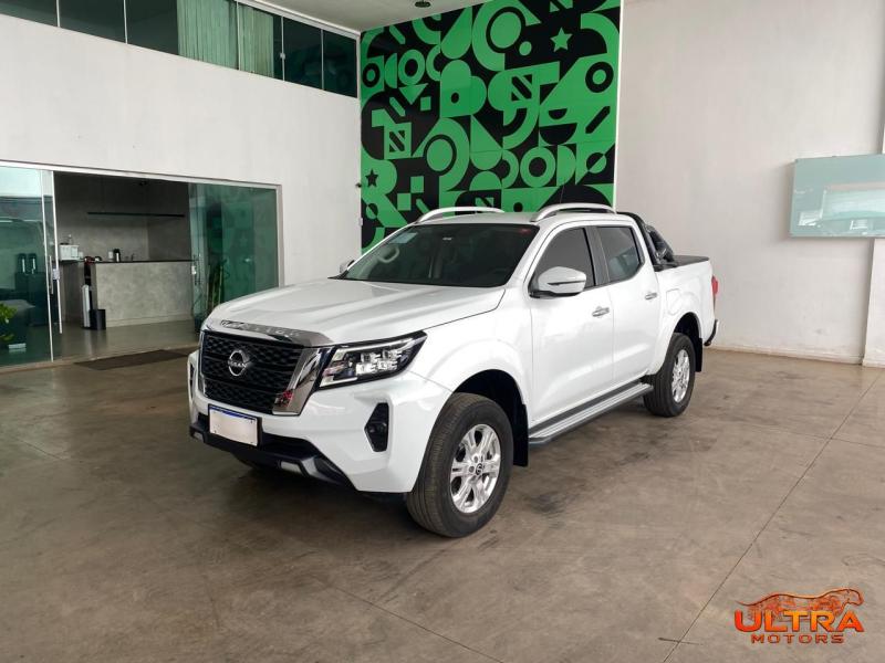 Foto do veículo NISSAN FRONTIER XE X4 seminovo em Lucas do Rio Verde MT