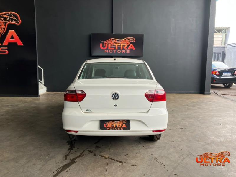 foto do VOYAGE TL MA S 2015
