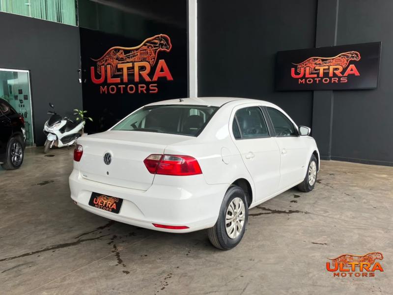 foto do VOYAGE TL MA S 2015