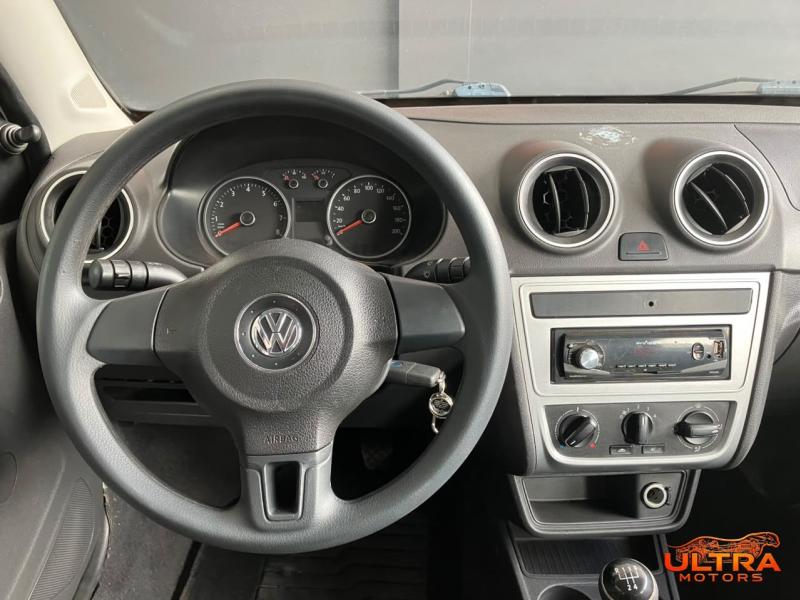 foto do VOYAGE TL MA S 2015