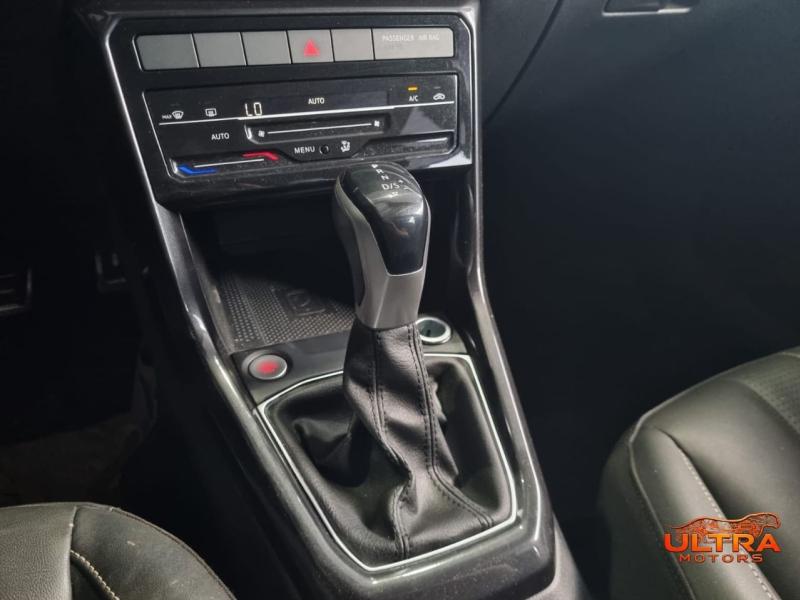 foto do T CROSS HL TSI 2025