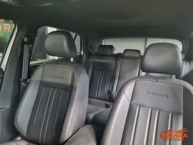 foto do T CROSS HL TSI 2025
