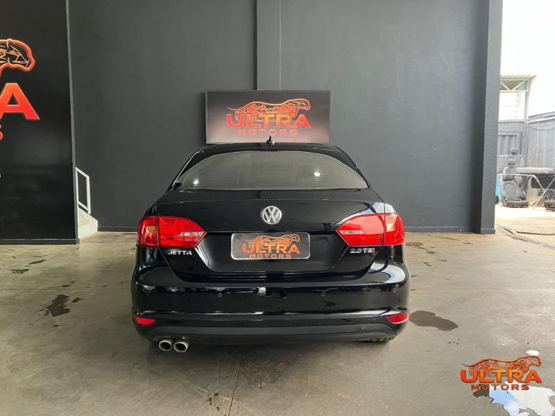 foto do JETTA 2.0T 2013