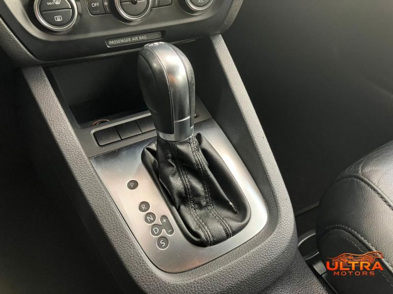 foto do JETTA 2.0T 2013