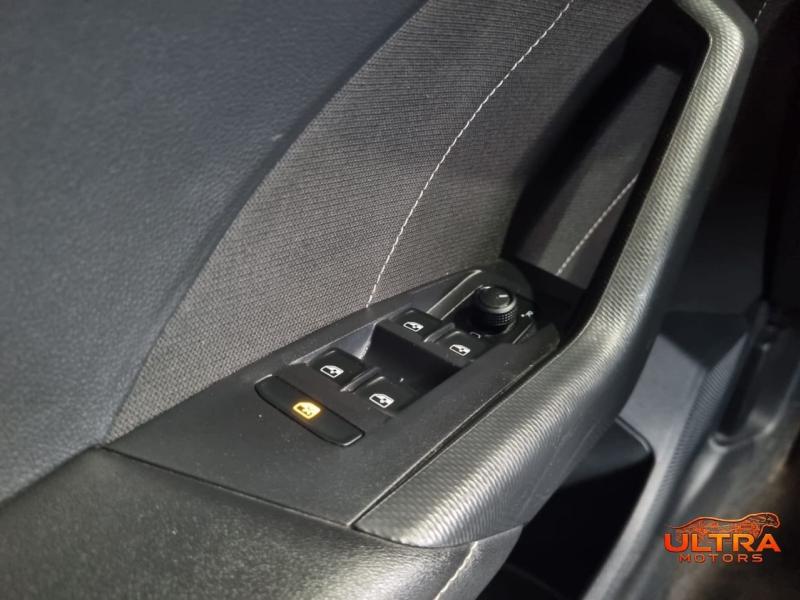 foto do T CROSS HL TSI 2025