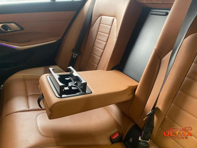 foto do 320I ACTIVE FLEX 2021