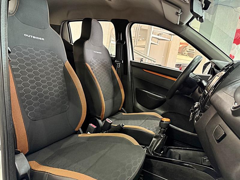 foto do KWID OUTSIDER 1.0 FLEX 12V MANUAL 2022