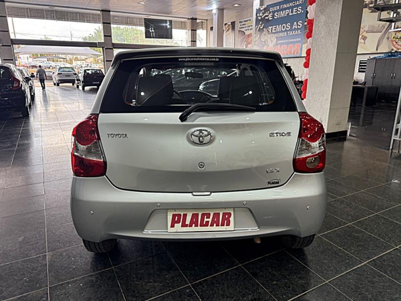 foto do ETIOS X 1.3 FLEX 16V MANUAL 2016