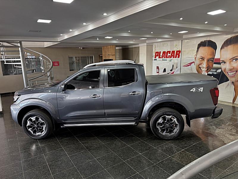 foto do FRONTIER PLATINUM CD 2.3 BI-TURBO DIESEL 4X4 AUTOMÁTICO 2023