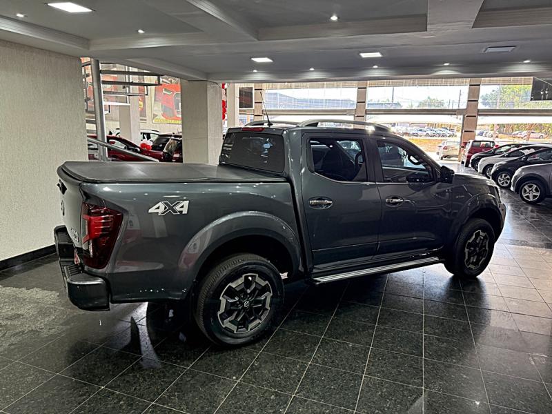 foto do FRONTIER PLATINUM CD 2.3 BI-TURBO DIESEL 4X4 AUTOMÁTICO 2023