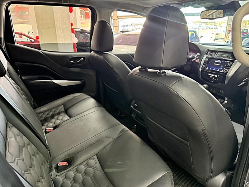 foto do FRONTIER PLATINUM CD 2.3 BI-TURBO DIESEL 4X4 AUTOMÁTICO 2023