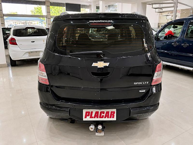 foto do SPIN LTZ 1.8 8V FLEX 7 LUGARES AUTOMÁTICO 2015
