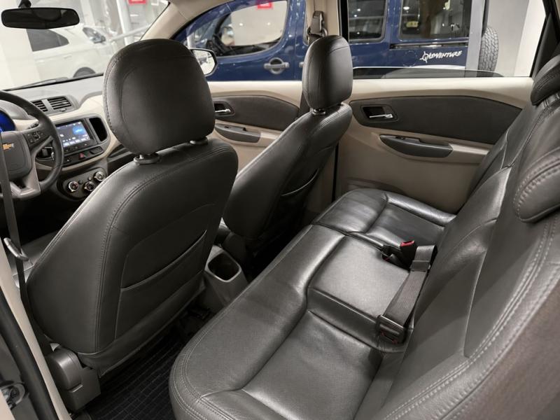 foto do SPIN LTZ 1.8 8V FLEX 7 LUGARES AUTOMÁTICO 2015
