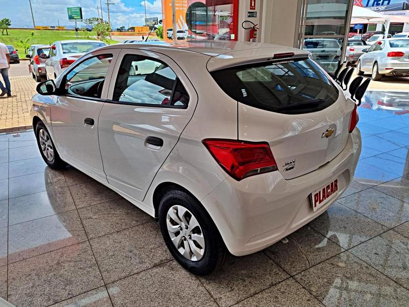 foto do ONIX JOY 1.0 8V FLEX MANUAL 2020