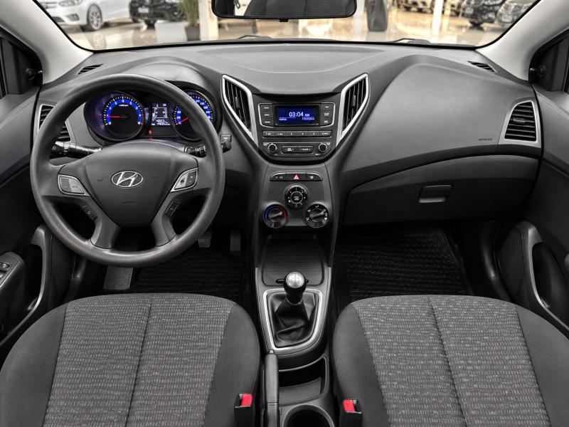 foto do HB20 UNIQUE 1.0 FLEX MANUAL 2019