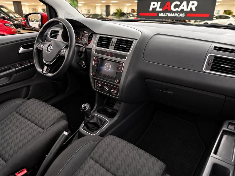 foto do FOX  1.6 MSI COMFORTLINE 8V FLEX 4P MANUAL 2018