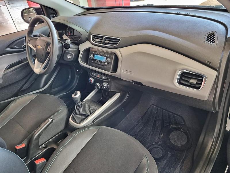 foto do ONIX LT 1.0 8V FLEX MANUAL 2019