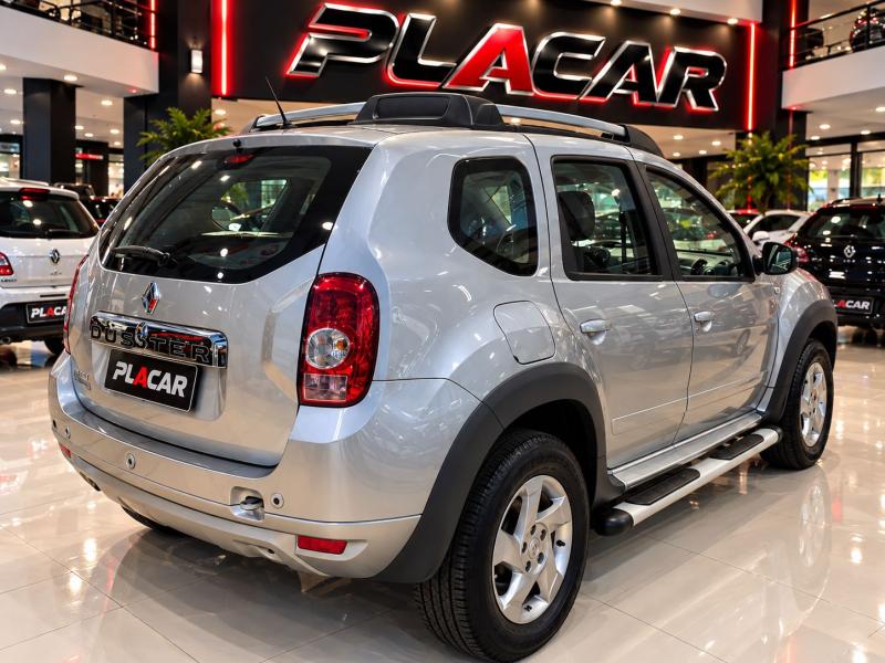 foto do DUSTER 1.6 DYNAMIQUE 4X2 16V FLEX MANUAL 2015