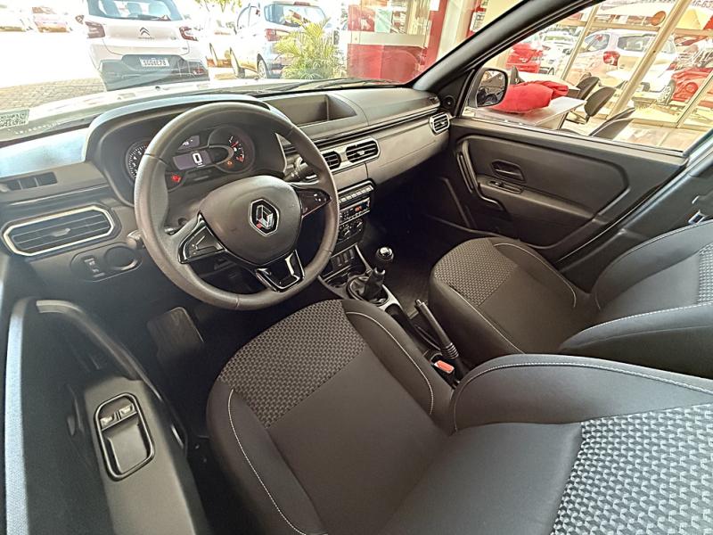 foto do OROCH 1.6 16V SCE FLEX PRO MANUAL 2023