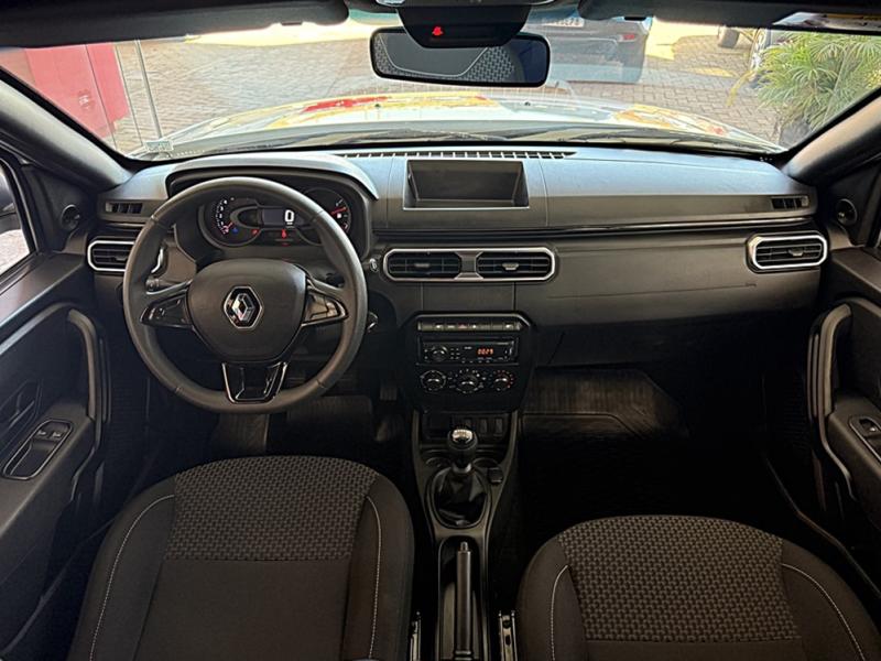 foto do OROCH 1.6 16V SCE FLEX PRO MANUAL 2023