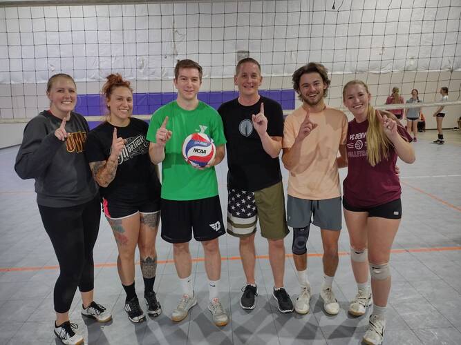 Thursday Indoor Volleyball Recreational Coed 6v6 Dive [Park Hill] S