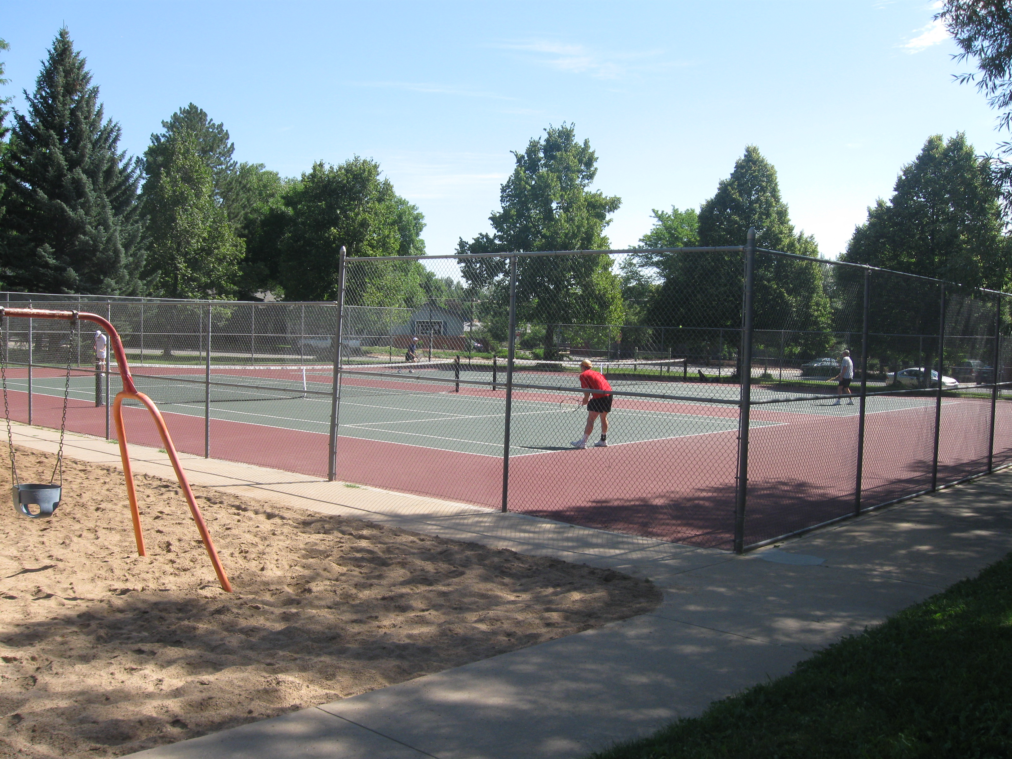 Columbine Park / Tennis Courts Map of Play