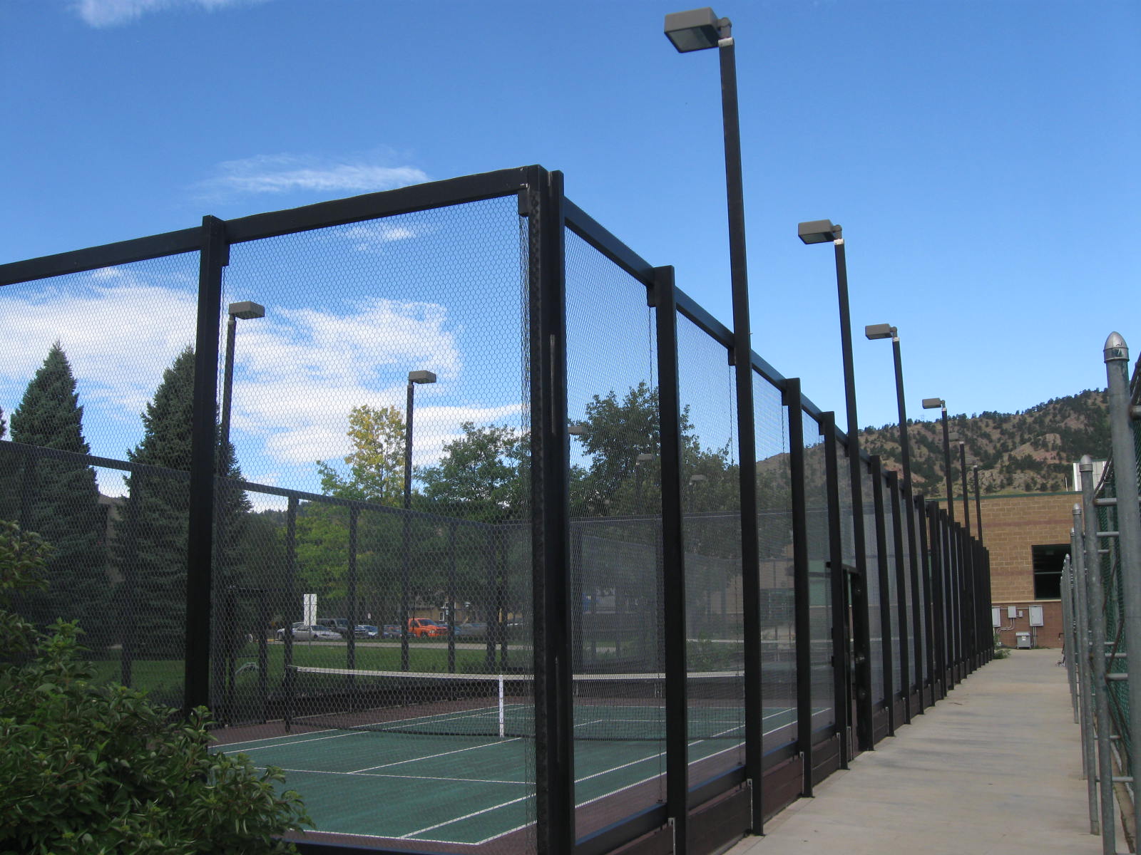 Olmstead Park North Boulder Recreation Center / Tennis and Platform
