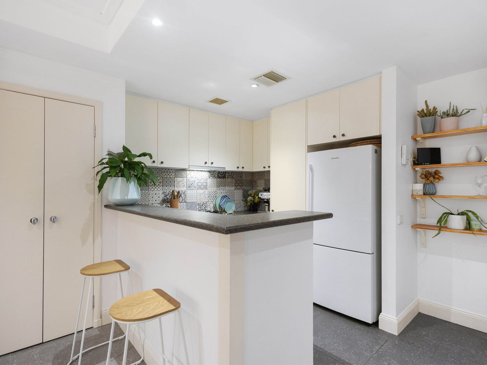 Private Property - Port Melbourne, Vic 3207