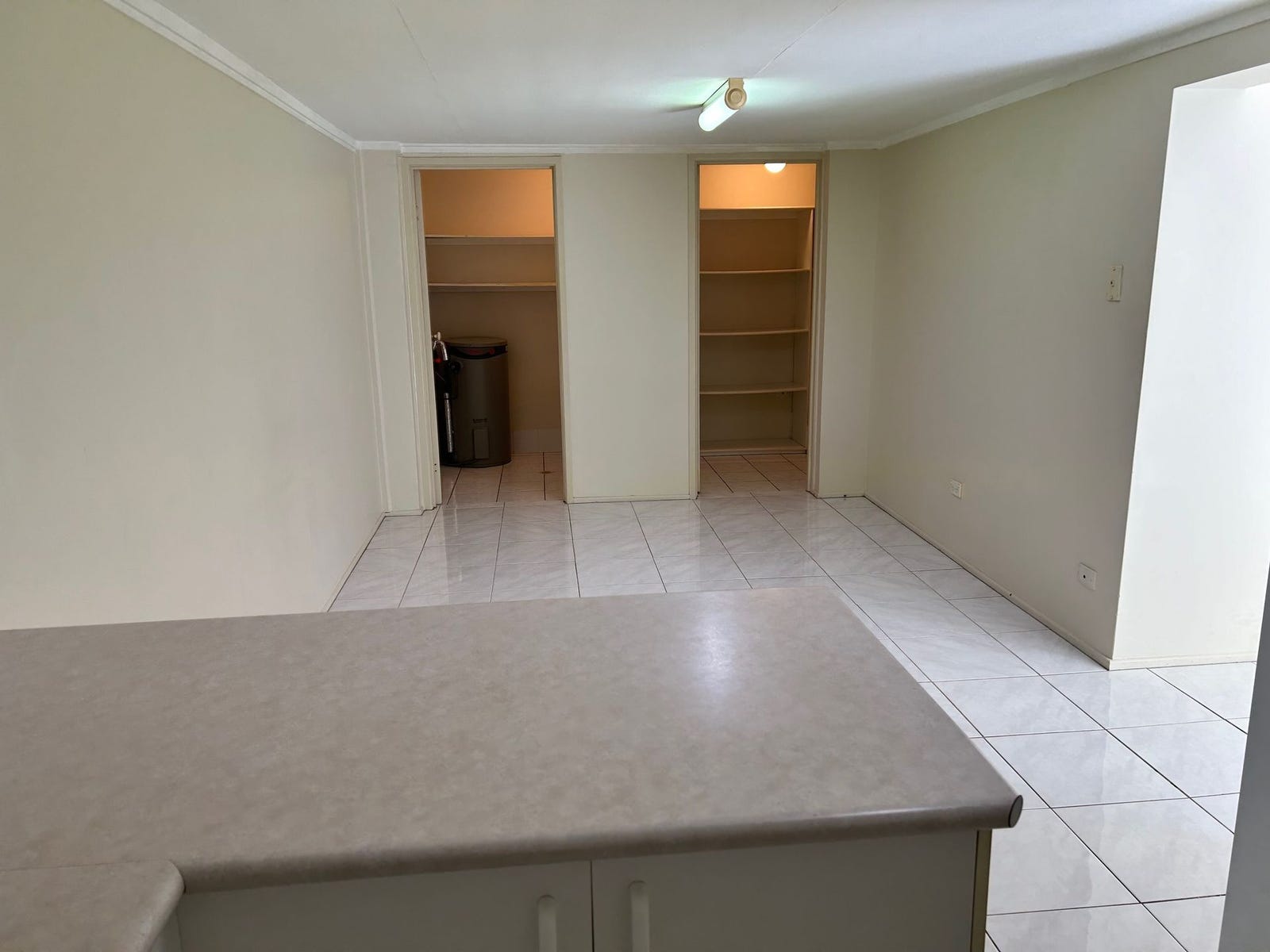 Private Rental in Broadbeach Waters, Qld 4218