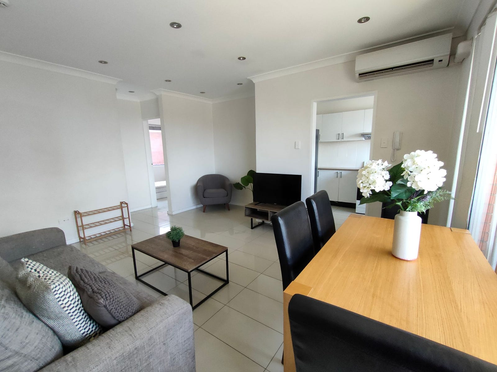 Private Rental in Warwick Farm, NSW 2170