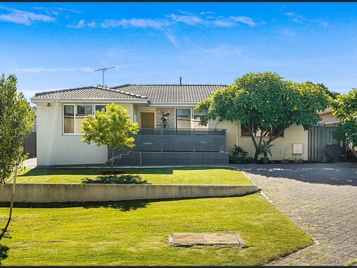 Private Rental in Yokine, WA 6060