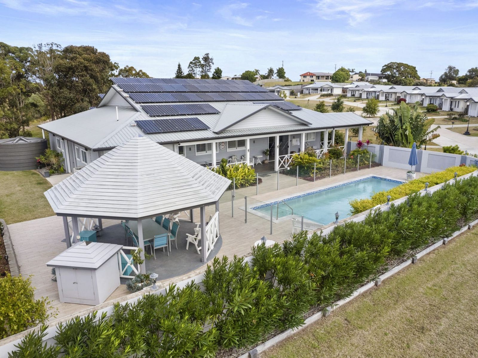 Private Listing - Southside, Qld 4570
